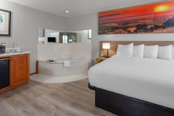Suite, 1 King Bed, Refrigerator & Microwave