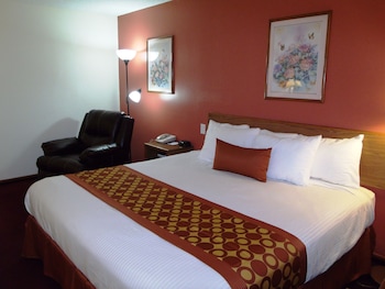 Suite, 1 King Bed, Non Smoking (Jacuzzi)