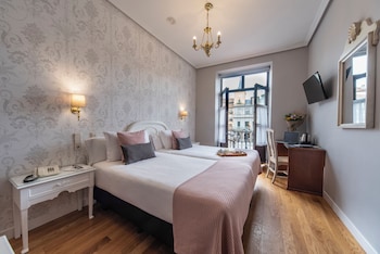 Double Room, City View