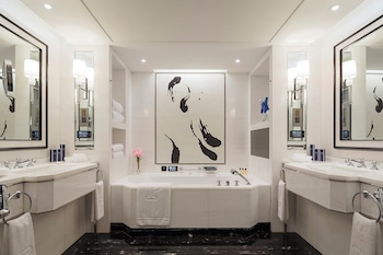 Premier Suite, 2 Twin Beds
