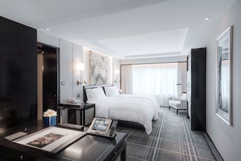 Superior Suite, 2 Twin Beds