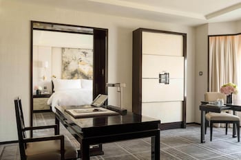 Deluxe Suite, 2 Twin Beds