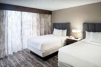 Two Double Beds, Lake View, Non-Smoking
