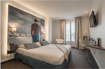 Superior Room, 1 Queen Bed, Non Smoking