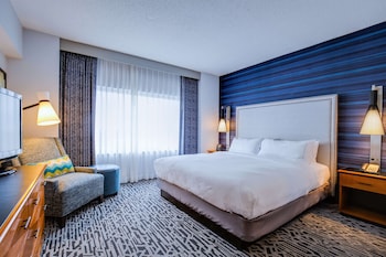 Executive Room, 1 King Bed, Accessible (Hearing)