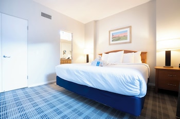 Condo, 2 Bedrooms, Kitchen