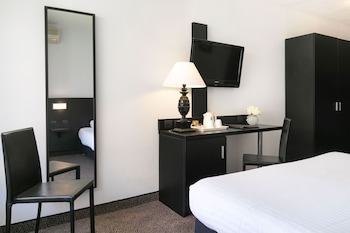 Superior Room, 1 King Bed, Non Smoking