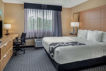 Deluxe Suite, 1 King Bed, Non Smoking