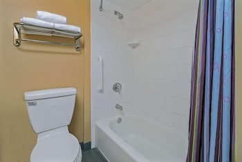 Deluxe Suite, 1 King Bed, Non Smoking