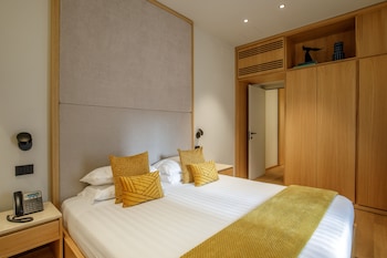 Communicating Apartments - Via Di Ripetta 229