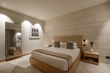 Communicating Apartments with Terrace - Via Di Ripetta 229
