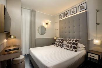 Petite Chambre - Via del Corso 81