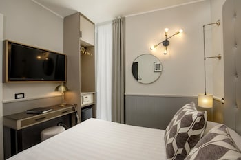 Petite Chambre - Via del Corso 81