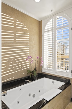 Suite, 2 Bedrooms