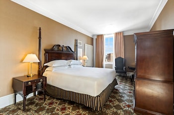 Suite, 1 King Bed (Penthouse)