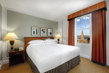Suite, 1 Bedroom (Sun Room Access)