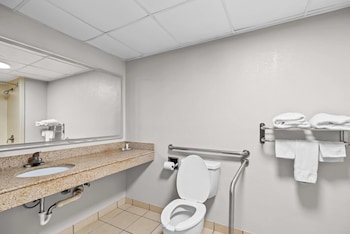 Suite, 1 King Bed, Non Smoking
