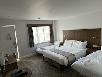 Family Room, Multiple Beds, Non Smoking