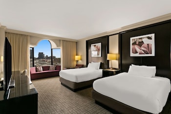 Deluxe Room, 2 Queen Beds, Harbor View