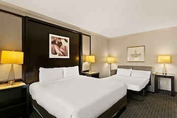 Deluxe Room, 1 Queen Bed