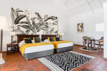 Deluxe Suite, 4 Bedrooms