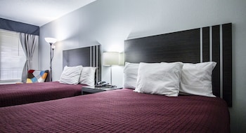 Standard Room, 2 Double Beds, Non Smoking