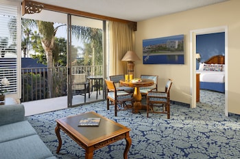 Resort Suite 1 King