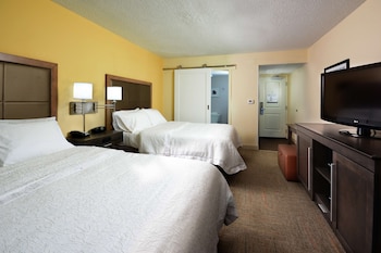 Room, 2 Queen Beds, Non Smoking