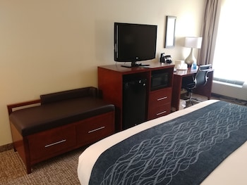 Standard Room, 1 King Bed, Non Smoking
