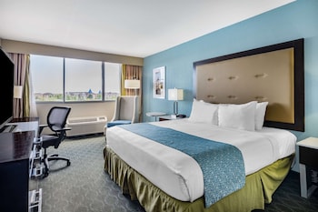 Room, 1 King Bed, Non Smoking, City View
