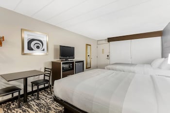 Room, 2 Queen Beds