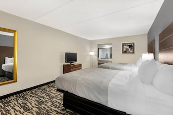Room, 2 Queen Beds