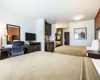 Room, 2 Queen Beds, Non Smoking