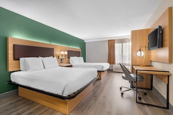 Room, 2 Queen Beds, Non Smoking