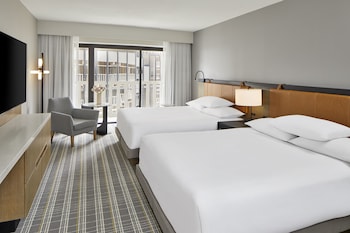 Room, 2 Queen Beds, Balcony