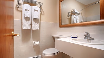 Room, 2 Queen Beds, Non Smoking, Refrigerator & Microwave