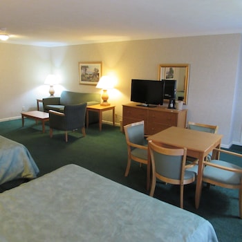 Suite, Non Smoking, Refrigerator & Microwave