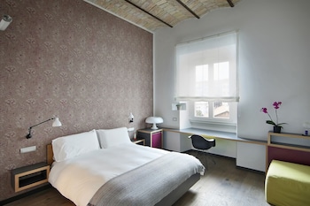 Annex Building Room with View