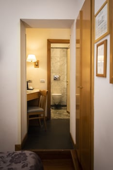 Double or Twin Room (Small)