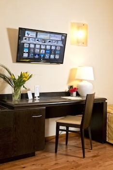 Quadruple Room, City View