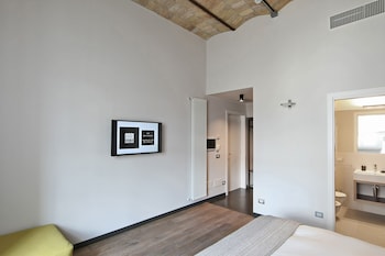 Annex Building Room with View