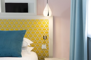 Classic Single Room, 1 Double Bed