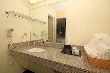 Standard Room, 1 Queen Bed, Non Smoking