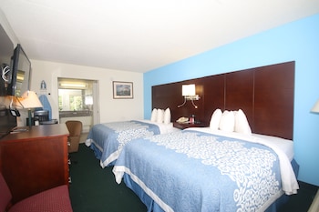 Double Room, 2 Queen Beds, Non Smoking