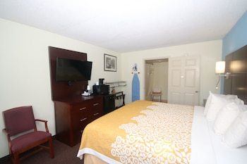 Standard Room, 1 King Bed, Accessible, Non Smoking