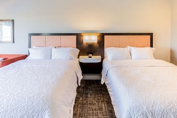 Two Queen Beds, Gulf View, 1st Floor, No Patio, Non-Smoking