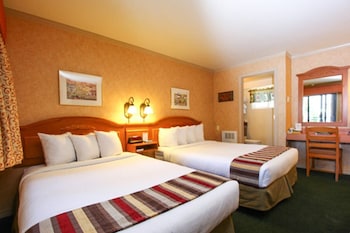 Deluxe Room, 2 Double Beds