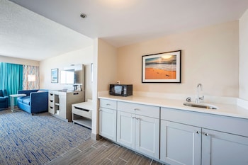 Premium Room, 1 King Bed with Sofa bed, Balcony, Oceanfront