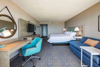 Classic Room, 1 King Bed, Ocean View (Study, Chaise)