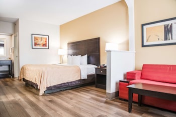 Suite, 1 King Bed, Non Smoking